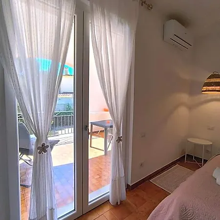 Rosa Apartament