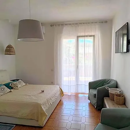 Rosa Apartament Chia